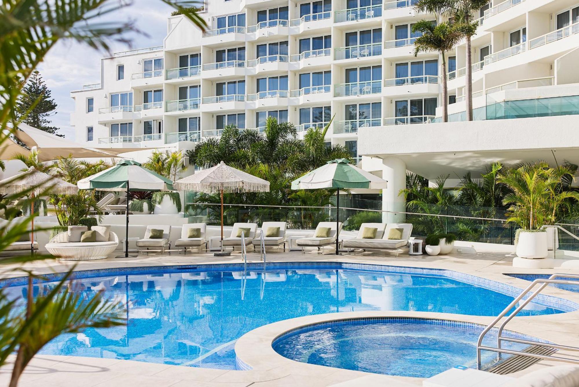 Novotel Sydney Brighton Beach Exteriör bild